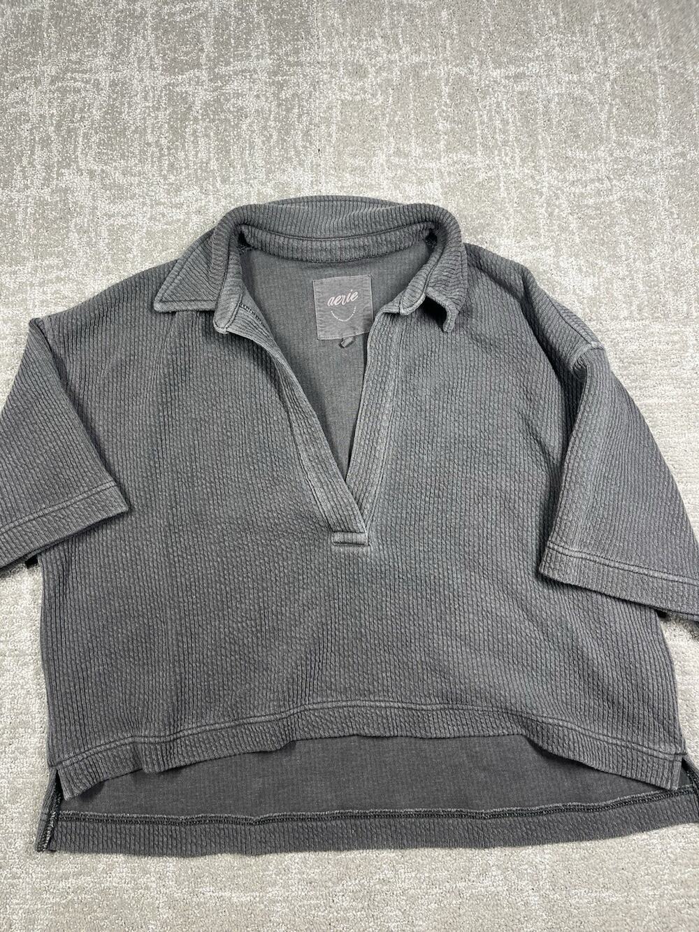 Aerie Women’s Wonder Short Sleeved Polo Sweatshirt Size S